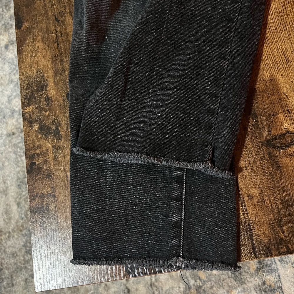Blank‎ NYC Black Madison Crop Jeans Size 30 - Picture 3 of 6